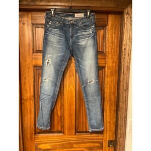 AG THE LEGGING ANKLE DISTRESSED JEANS SIZE 26